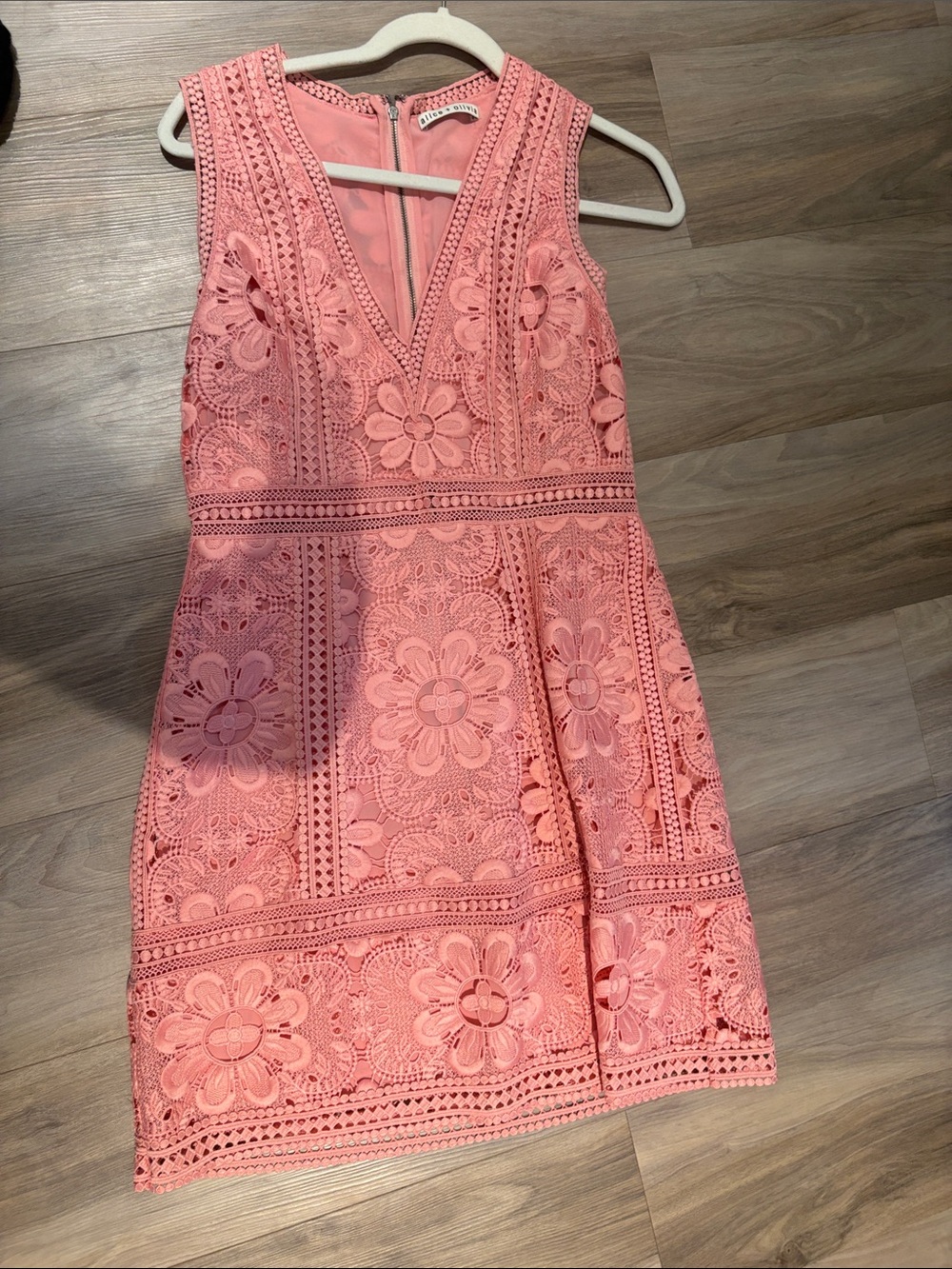 Alice + Olivia Coral Pink Lace Floral V-Neck Mini Dress